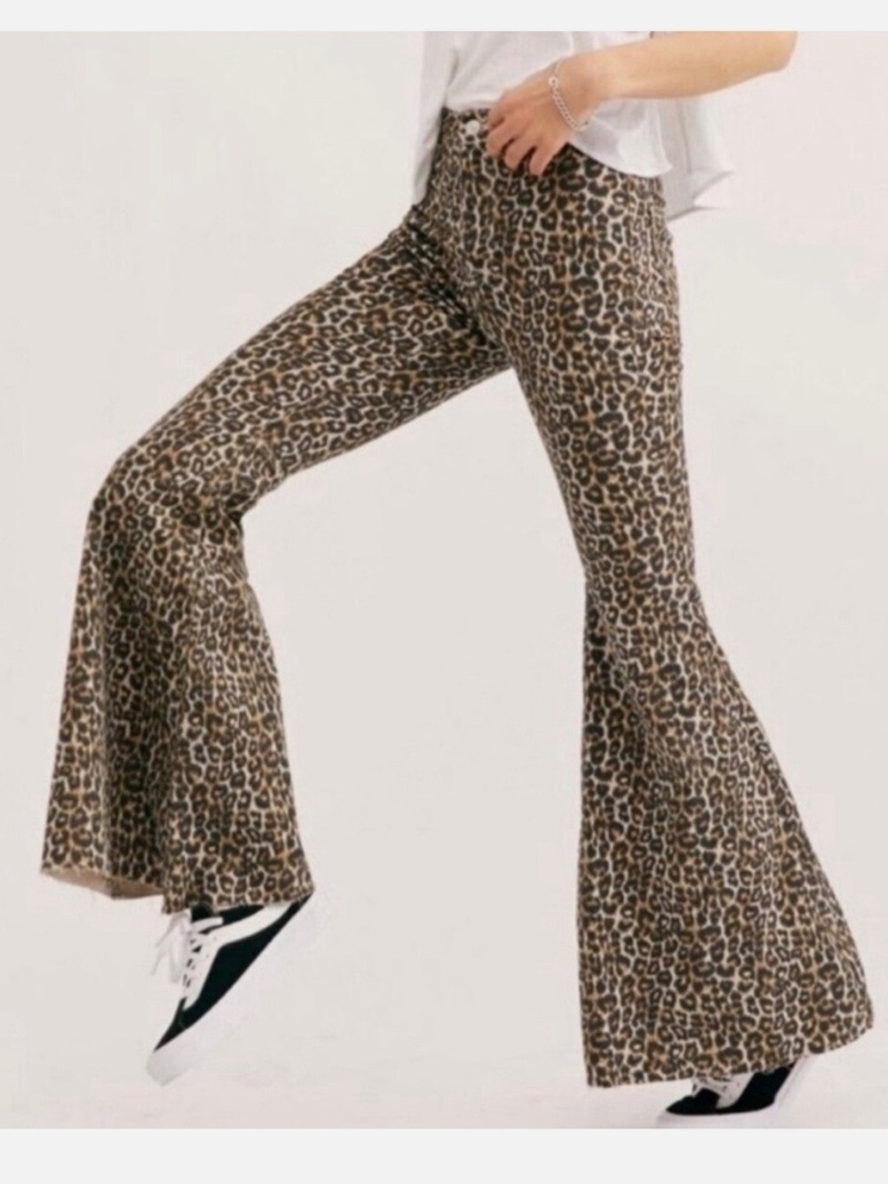 We The Free People Cheetah Leopard Bell Bottoms Distressed Animal Print Western